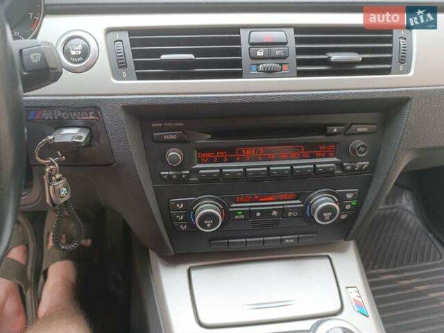 Чорний БМВ 3 Серія, об'ємом двигуна 2 л та пробігом 280 тис. км за 6500 $, фото 19 на Automoto.ua