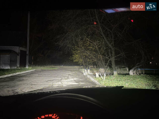 Черный БМВ 3 Серия, объемом двигателя 2 л и пробегом 307 тыс. км за 7200 $, фото 25 на Automoto.ua