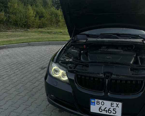 Чорний БМВ 3 Серія, об'ємом двигуна 2 л та пробігом 276 тис. км за 10000 $, фото 25 на Automoto.ua