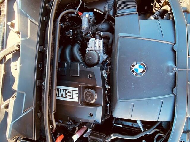 Черный БМВ 3 Серия, объемом двигателя 2 л и пробегом 231 тыс. км за 5900 $, фото 11 на Automoto.ua