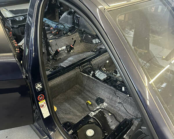 БМВ 3 Серия 2007 в Киеве на Automoto.ua Черный БМВ 3 Серия, объемом двигателя 2 л и пробегом 365 тыс. км за 9100 $, фото 46 на Automoto.ua