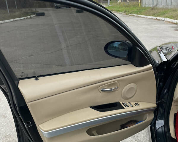 Черный БМВ 3 Серия, объемом двигателя 2 л и пробегом 307 тыс. км за 7200 $, фото 22 на Automoto.ua