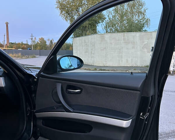 Чорний БМВ 3 Серія, об'ємом двигуна 2 л та пробігом 308 тис. км за 7500 $, фото 16 на Automoto.ua