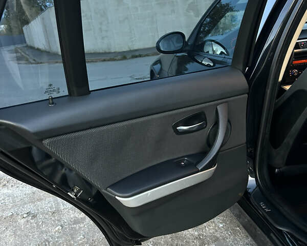 Чорний БМВ 3 Серія, об'ємом двигуна 2 л та пробігом 308 тис. км за 7500 $, фото 15 на Automoto.ua