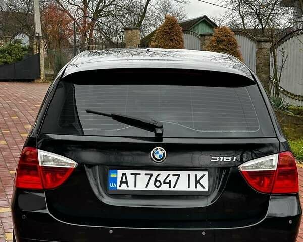 Черный БМВ 3 Серия, объемом двигателя 2 л и пробегом 255 тыс. км за 7800 $, фото 9 на Automoto.ua