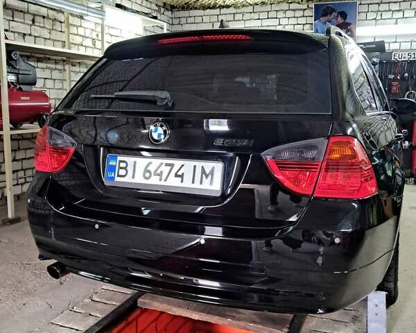 Черный БМВ 3 Серия, объемом двигателя 2 л и пробегом 242 тыс. км за 7000 $, фото 3 на Automoto.ua