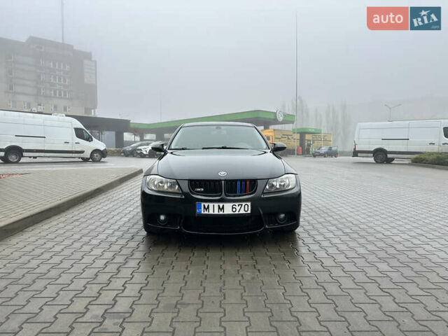 Чорний БМВ 3 Серія, об'ємом двигуна 3 л та пробігом 300 тис. км за 7500 $, фото 7 на Automoto.ua