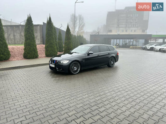 Чорний БМВ 3 Серія, об'ємом двигуна 3 л та пробігом 300 тис. км за 7500 $, фото 11 на Automoto.ua