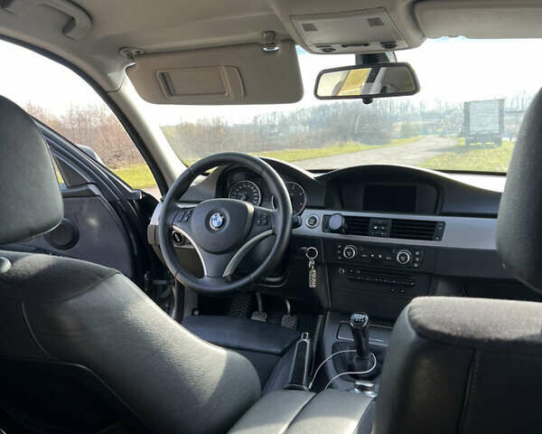 Черный БМВ 3 Серия, объемом двигателя 2 л и пробегом 287 тыс. км за 5599 $, фото 10 на Automoto.ua