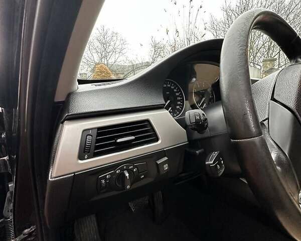 Черный БМВ 3 Серия, объемом двигателя 2 л и пробегом 255 тыс. км за 7800 $, фото 22 на Automoto.ua