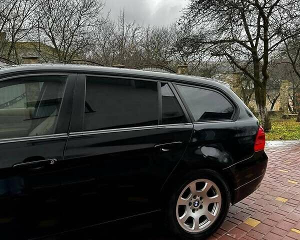 Черный БМВ 3 Серия, объемом двигателя 2 л и пробегом 255 тыс. км за 7800 $, фото 6 на Automoto.ua