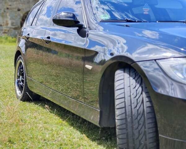 Чорний БМВ 3 Серія, об'ємом двигуна 2 л та пробігом 300 тис. км за 7500 $, фото 1 на Automoto.ua