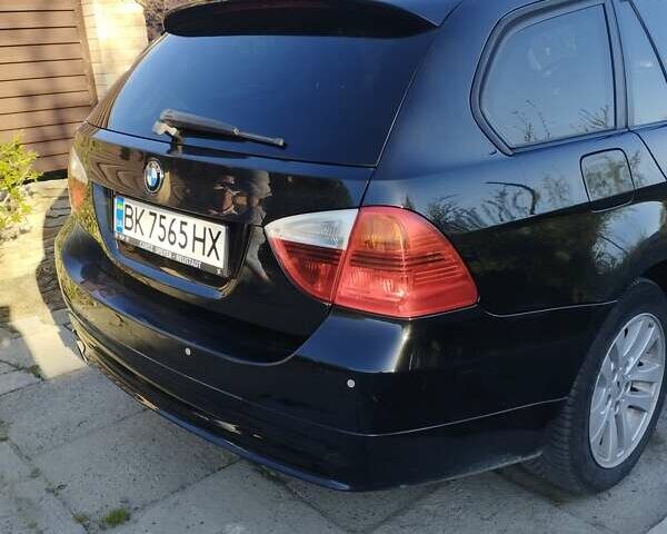 Чорний БМВ 3 Серія, об'ємом двигуна 2 л та пробігом 223 тис. км за 6300 $, фото 15 на Automoto.ua
