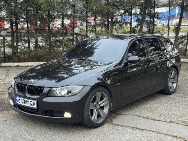 Черный БМВ 3 Серия, объемом двигателя 2 л и пробегом 330 тыс. км за 7400 $, фото 1 на Automoto.ua