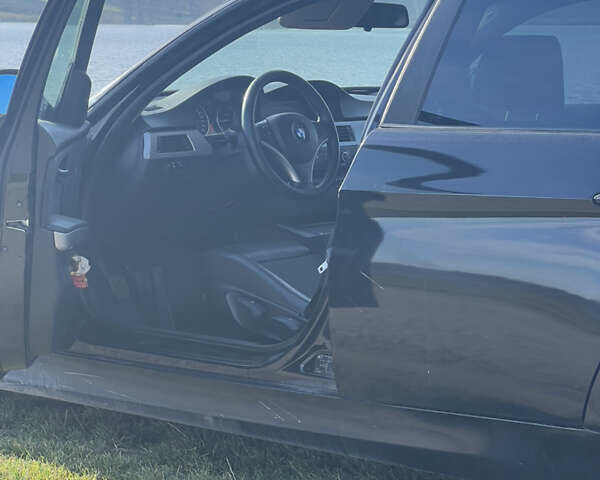 Черный БМВ 3 Серия, объемом двигателя 2 л и пробегом 287 тыс. км за 5599 $, фото 2 на Automoto.ua