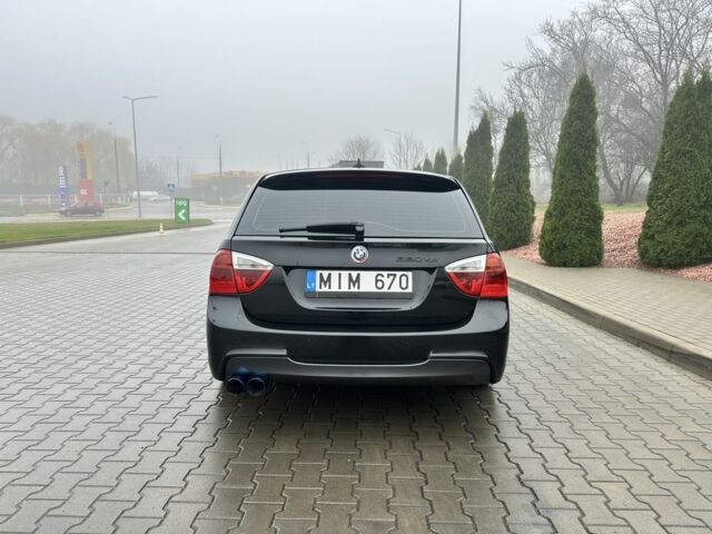 Черный БМВ 3 Серия, объемом двигателя 3 л и пробегом 300 тыс. км за 7500 $, фото 7 на Automoto.ua