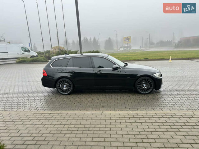 Чорний БМВ 3 Серія, об'ємом двигуна 3 л та пробігом 300 тис. км за 7500 $, фото 9 на Automoto.ua