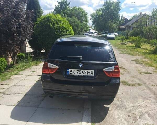 Чорний БМВ 3 Серія, об'ємом двигуна 2 л та пробігом 223 тис. км за 6300 $, фото 9 на Automoto.ua