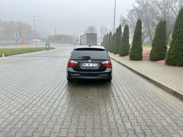 Черный БМВ 3 Серия, объемом двигателя 3 л и пробегом 300 тыс. км за 7500 $, фото 12 на Automoto.ua