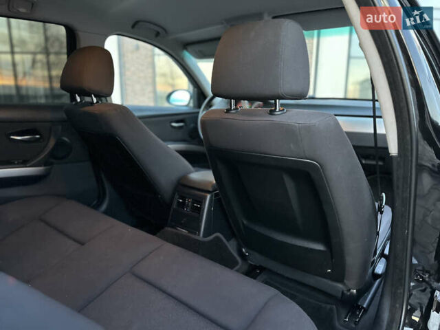 Черный БМВ 3 Серия, объемом двигателя 2 л и пробегом 329 тыс. км за 7200 $, фото 31 на Automoto.ua