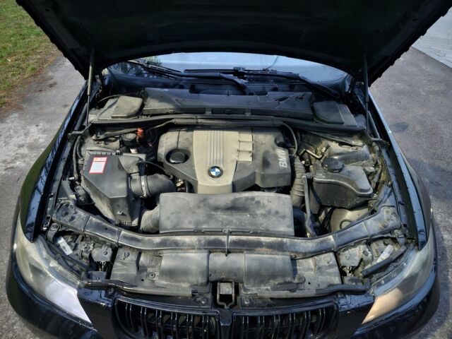 Черный БМВ 3 Серия, объемом двигателя 2 л и пробегом 320 тыс. км за 4400 $, фото 18 на Automoto.ua