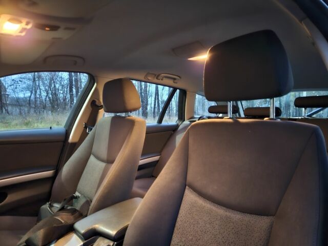 Черный БМВ 3 Серия, объемом двигателя 2 л и пробегом 320 тыс. км за 4400 $, фото 10 на Automoto.ua