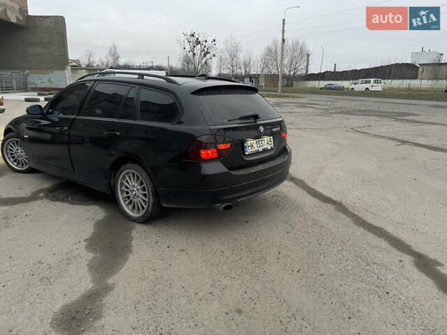 Черный БМВ 3 Серия, объемом двигателя 2 л и пробегом 305 тыс. км за 8300 $, фото 6 на Automoto.ua