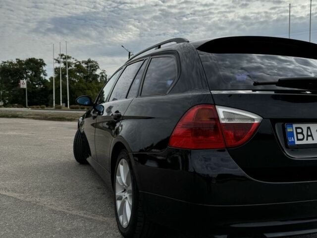 Черный БМВ 3 Серия, объемом двигателя 2 л и пробегом 272 тыс. км за 6300 $, фото 3 на Automoto.ua