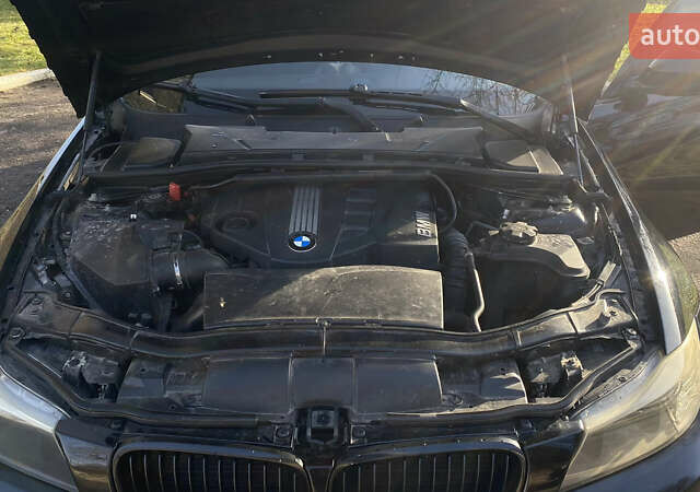 Черный БМВ 3 Серия, объемом двигателя 2 л и пробегом 241 тыс. км за 7999 $, фото 6 на Automoto.ua