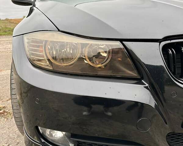 Чорний БМВ 3 Серія, об'ємом двигуна 2 л та пробігом 267 тис. км за 7000 $, фото 2 на Automoto.ua