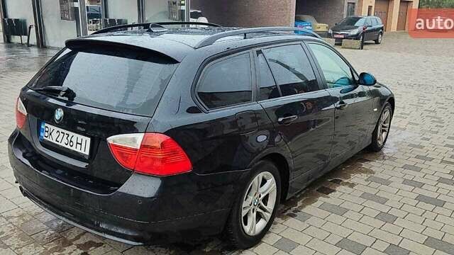 Чорний БМВ 3 Серія, об'ємом двигуна 2 л та пробігом 335 тис. км за 7000 $, фото 5 на Automoto.ua