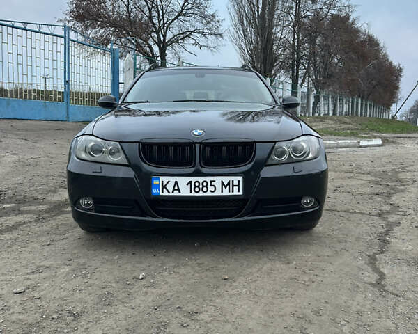 Чорний БМВ 3 Серія, об'ємом двигуна 2 л та пробігом 280 тис. км за 8300 $, фото 3 на Automoto.ua