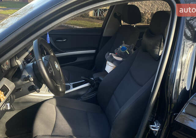 Черный БМВ 3 Серия, объемом двигателя 2 л и пробегом 241 тыс. км за 7999 $, фото 20 на Automoto.ua
