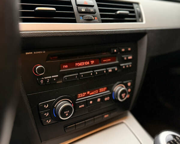 Черный БМВ 3 Серия, объемом двигателя 2 л и пробегом 350 тыс. км за 6550 $, фото 20 на Automoto.ua