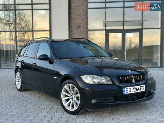 Черный БМВ 3 Серия, объемом двигателя 2 л и пробегом 329 тыс. км за 7200 $, фото 1 на Automoto.ua