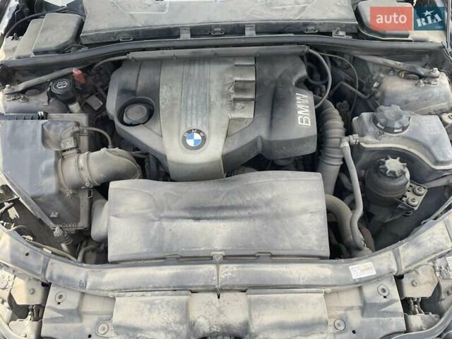 Черный БМВ 3 Серия, объемом двигателя 2 л и пробегом 305 тыс. км за 7800 $, фото 20 на Automoto.ua