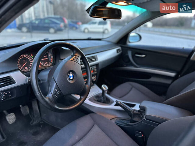 Черный БМВ 3 Серия, объемом двигателя 2 л и пробегом 329 тыс. км за 7200 $, фото 28 на Automoto.ua
