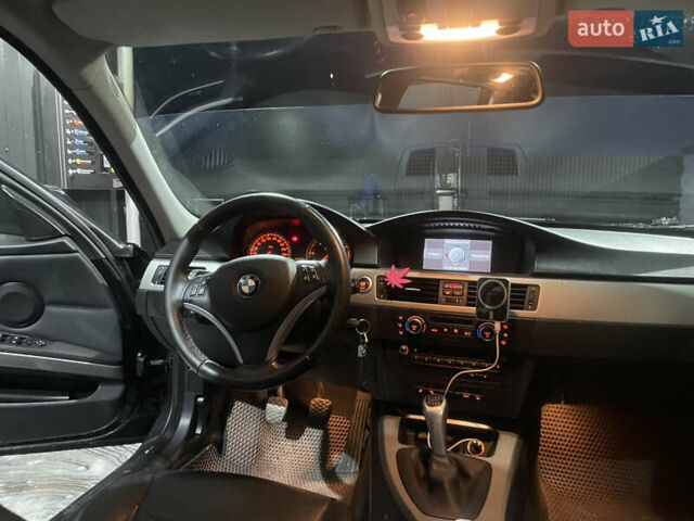 Черный БМВ 3 Серия, объемом двигателя 2 л и пробегом 305 тыс. км за 8300 $, фото 4 на Automoto.ua