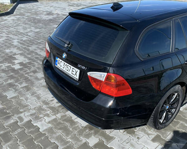 Чорний БМВ 3 Серія, об'ємом двигуна 2 л та пробігом 221 тис. км за 6350 $, фото 23 на Automoto.ua