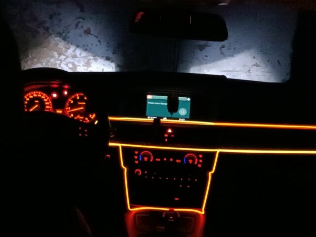 Чорний БМВ 3 Серія, об'ємом двигуна 2 л та пробігом 297 тис. км за 7800 $, фото 2 на Automoto.ua