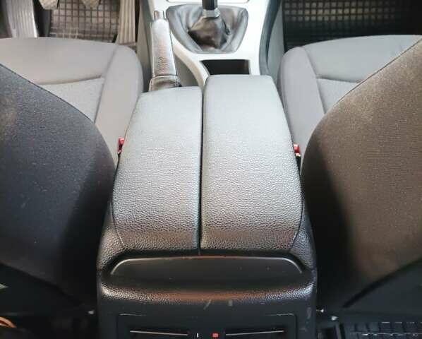 Чорний БМВ 3 Серія, об'ємом двигуна 2 л та пробігом 396 тис. км за 6850 $, фото 26 на Automoto.ua