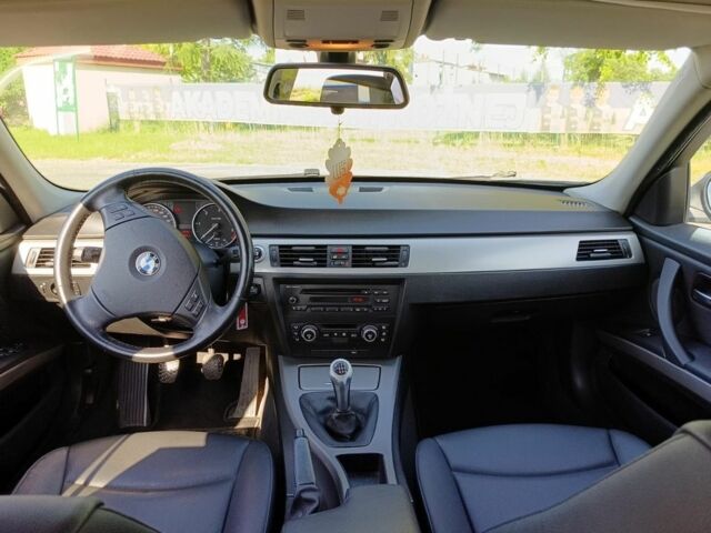 БМВ 3 Серия 2008 в Львове на Automoto.ua Черный БМВ 3 Серия, объемом двигателя 0 л и пробегом 340 тыс. км за 4500 $, фото 3 на Automoto.ua