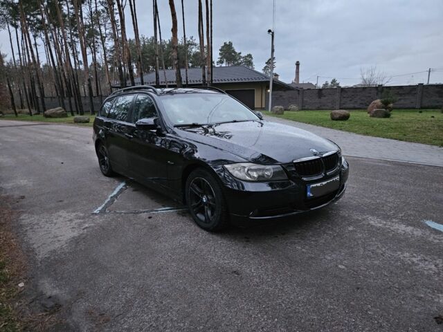 Черный БМВ 3 Серия, объемом двигателя 2 л и пробегом 320 тыс. км за 4400 $, фото 1 на Automoto.ua