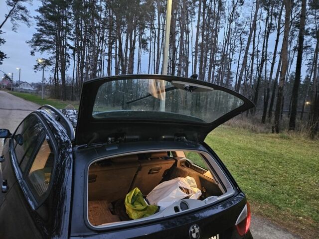 Черный БМВ 3 Серия, объемом двигателя 2 л и пробегом 320 тыс. км за 4400 $, фото 19 на Automoto.ua