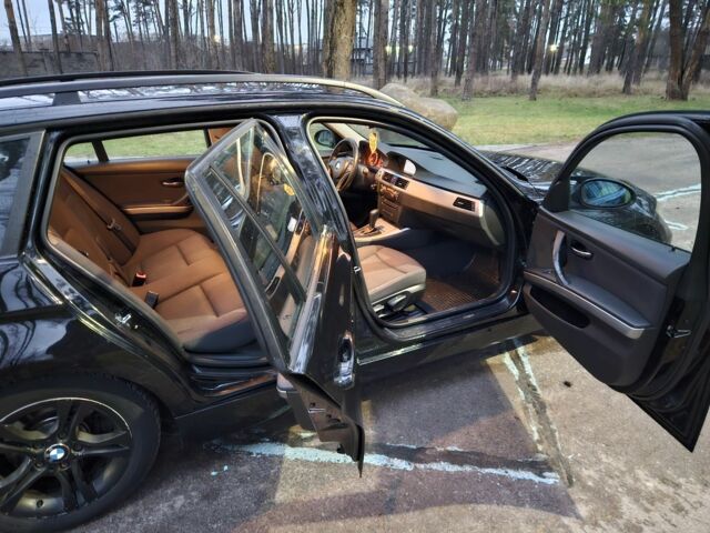 Черный БМВ 3 Серия, объемом двигателя 2 л и пробегом 320 тыс. км за 4400 $, фото 7 на Automoto.ua