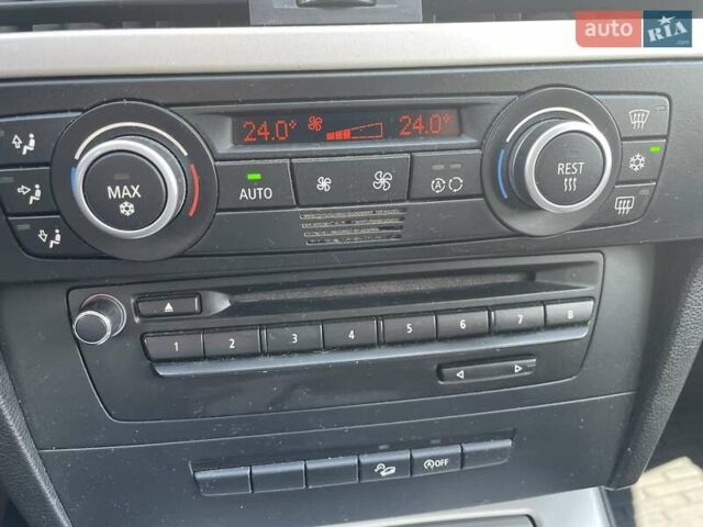 Черный БМВ 3 Серия, объемом двигателя 2 л и пробегом 305 тыс. км за 7800 $, фото 11 на Automoto.ua