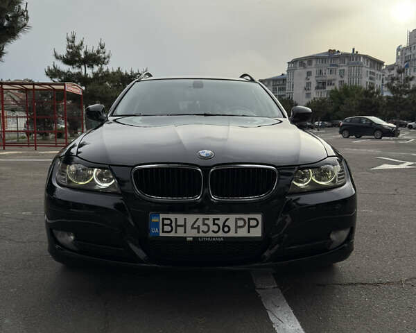 Черный БМВ 3 Серия, объемом двигателя 2 л и пробегом 430 тыс. км за 8900 $, фото 3 на Automoto.ua