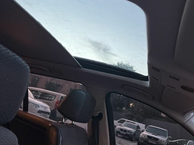 Чорний БМВ 3 Серія, об'ємом двигуна 2 л та пробігом 235 тис. км за 6500 $, фото 5 на Automoto.ua