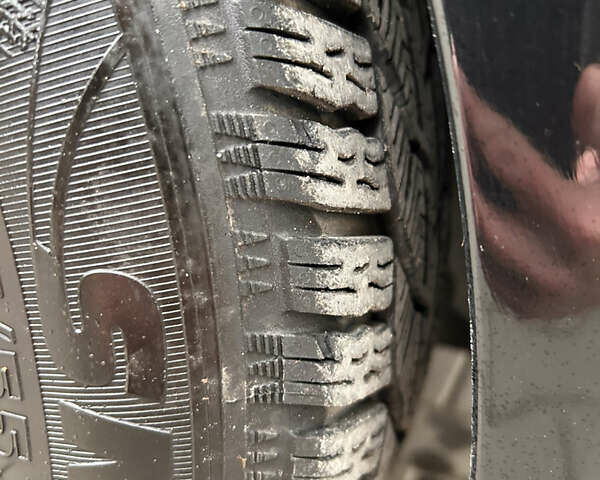 Чорний БМВ 3 Серія, об'ємом двигуна 2 л та пробігом 270 тис. км за 7700 $, фото 20 на Automoto.ua