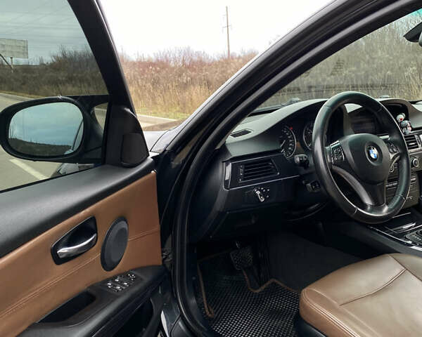 Черный БМВ 3 Серия, объемом двигателя 2 л и пробегом 419 тыс. км за 9900 $, фото 17 на Automoto.ua
